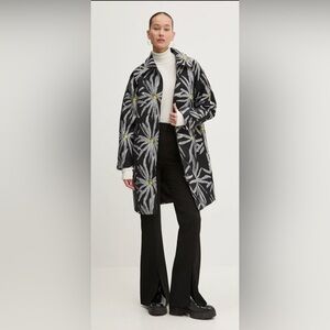 Desigual Marga Daisy Graphic Coat in Black, Size Medium